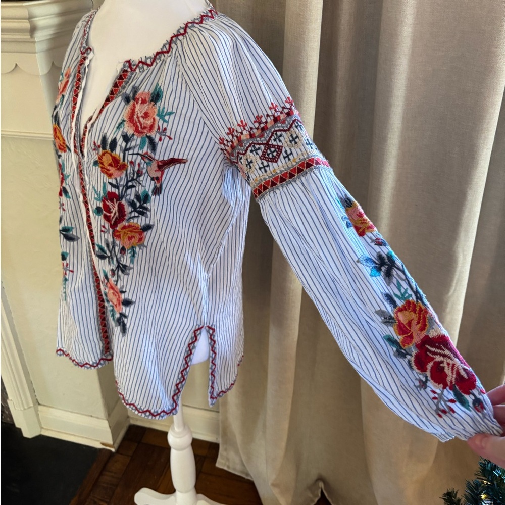 Johnny Was Multicolor Floral Embroidered Top - Picture 4 of 9